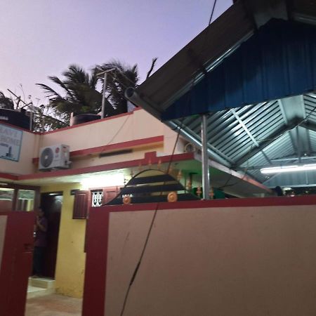 Raghavi Tourist Home Kânyâkumârî Extérieur photo