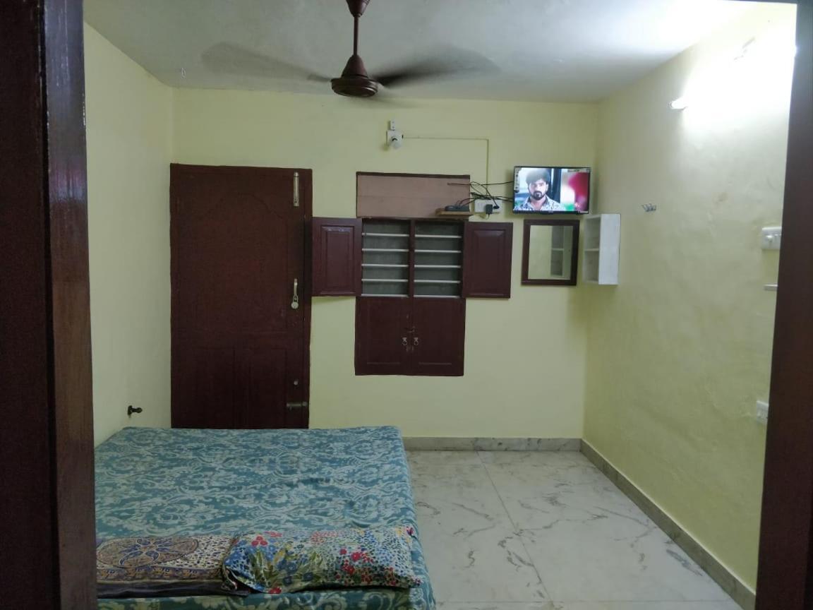 Raghavi Tourist Home Kânyâkumârî Extérieur photo