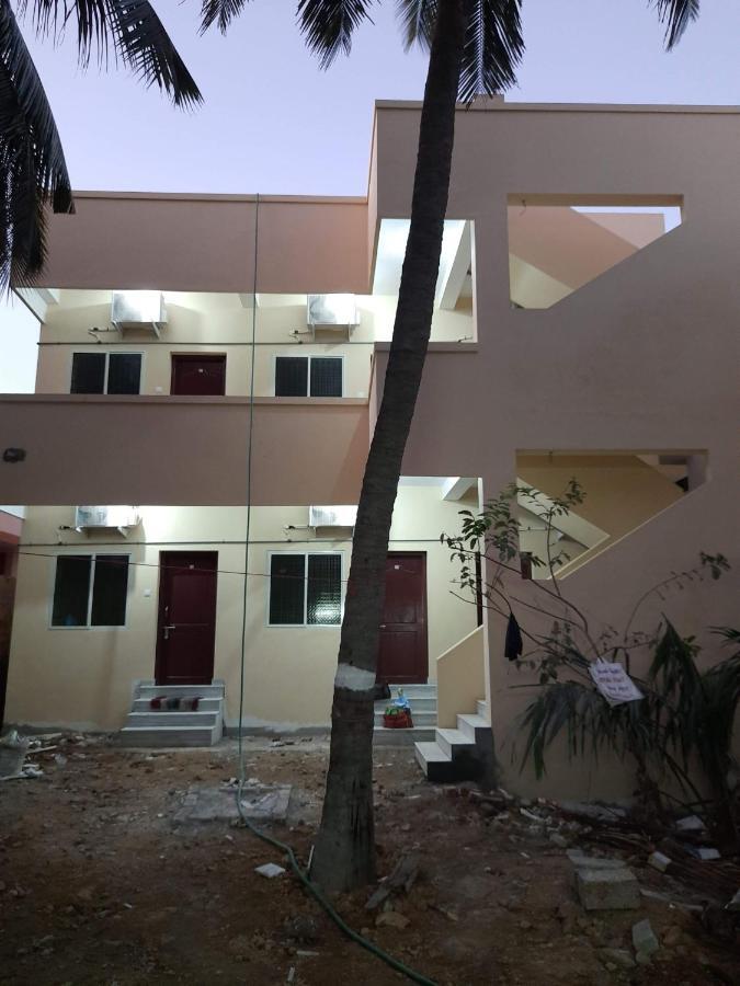 Raghavi Tourist Home Kânyâkumârî Extérieur photo
