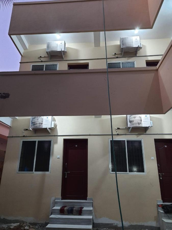 Raghavi Tourist Home Kânyâkumârî Extérieur photo